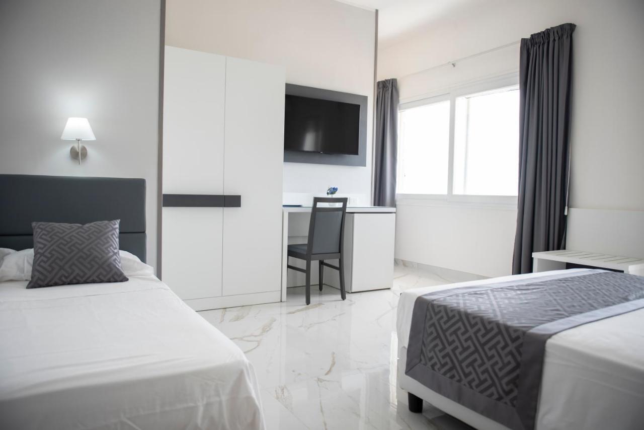 Hotel Blu Порто-Чезарео Екстер'єр фото